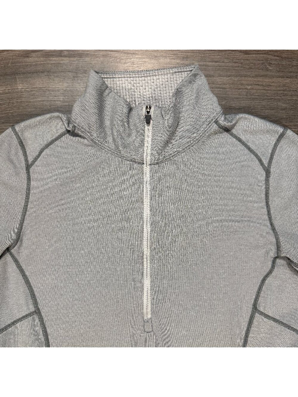 Patagonia Women's Capilene Midweight Zip-Neck Pullover - Light Grey - Picture 2 of 8
